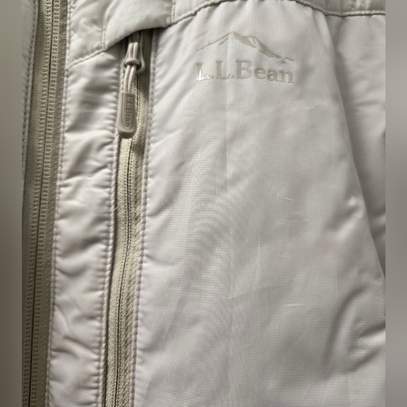 L.L. Bean Women's PrimaLoft Packaway Hooded Jacket In Light Sand - Picture 3 of 8